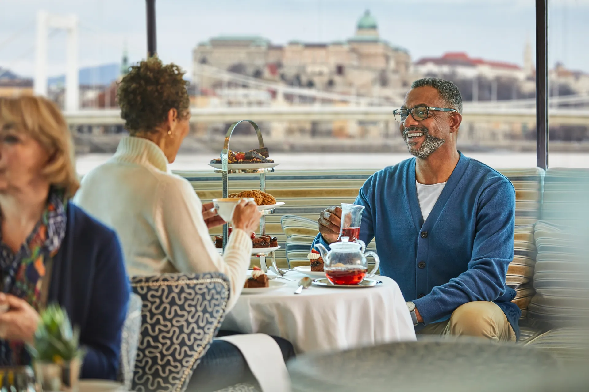 Wolfgang's Bar and Lounge 1