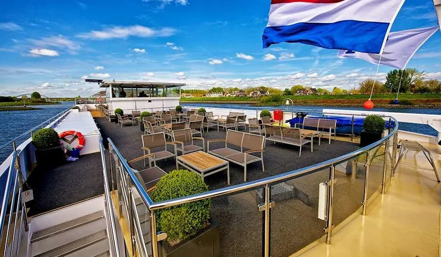 亞法隆遠景號 3