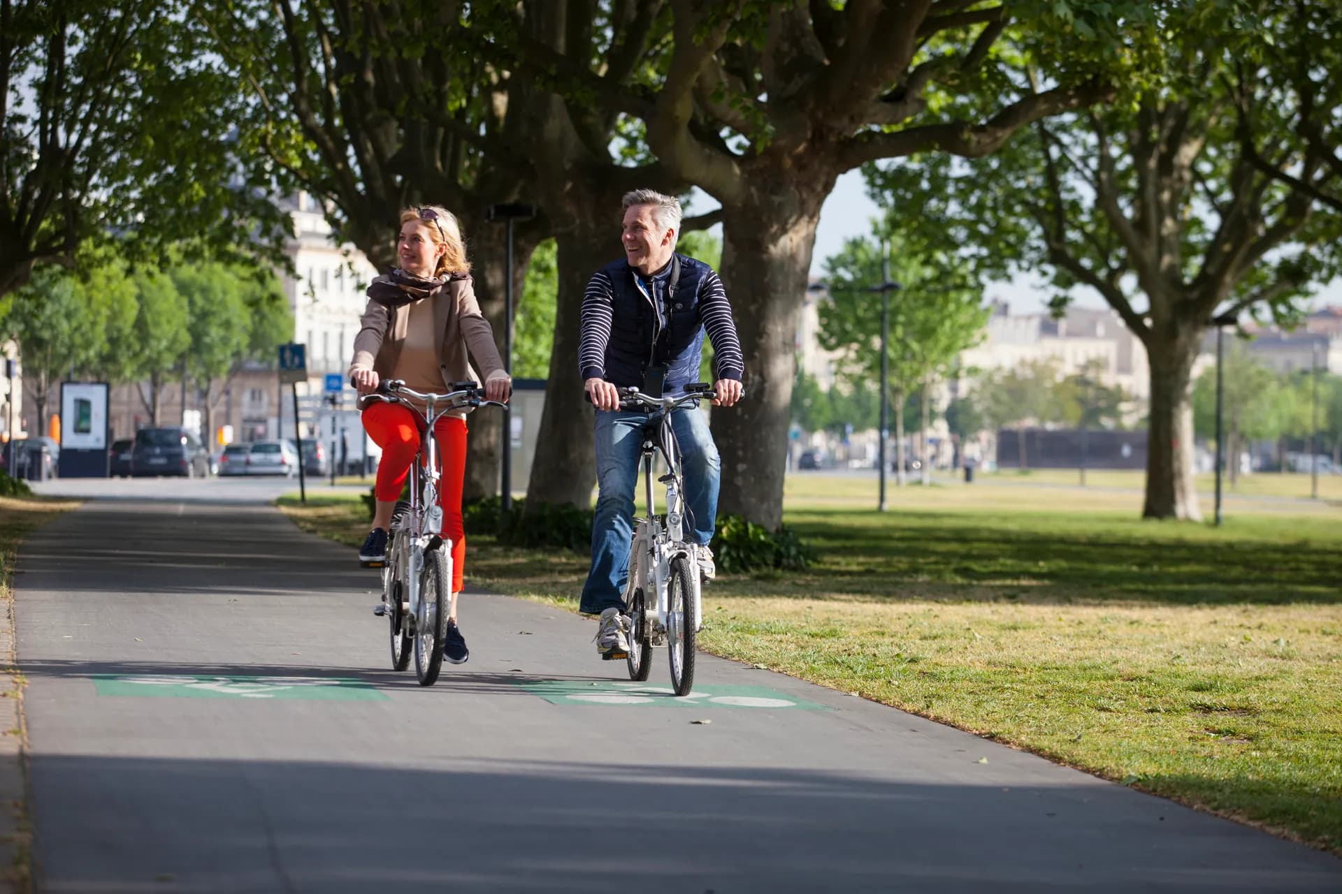 Scenic e-bikes 風景電動自行車 1