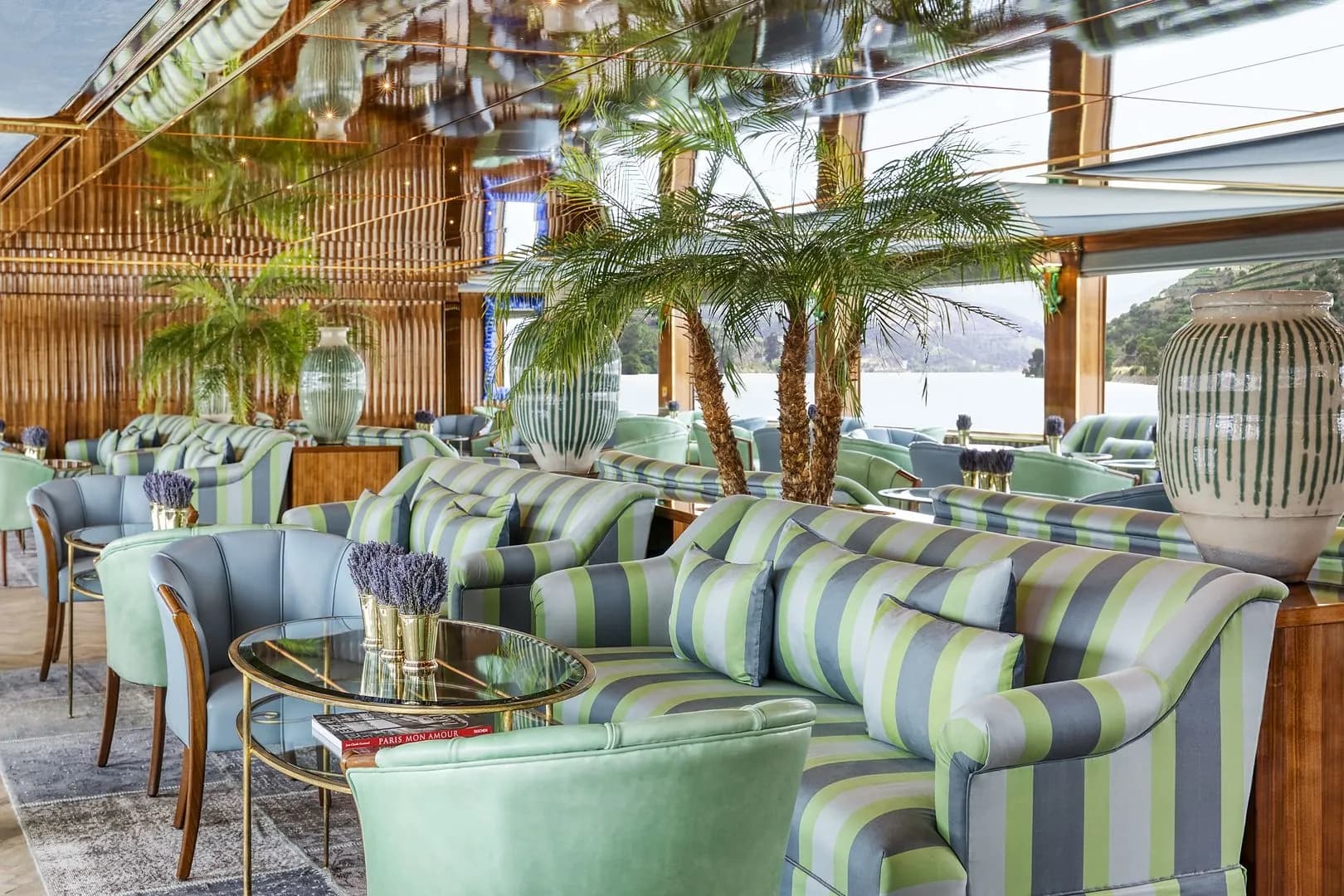 寰宇美好旅程號 5