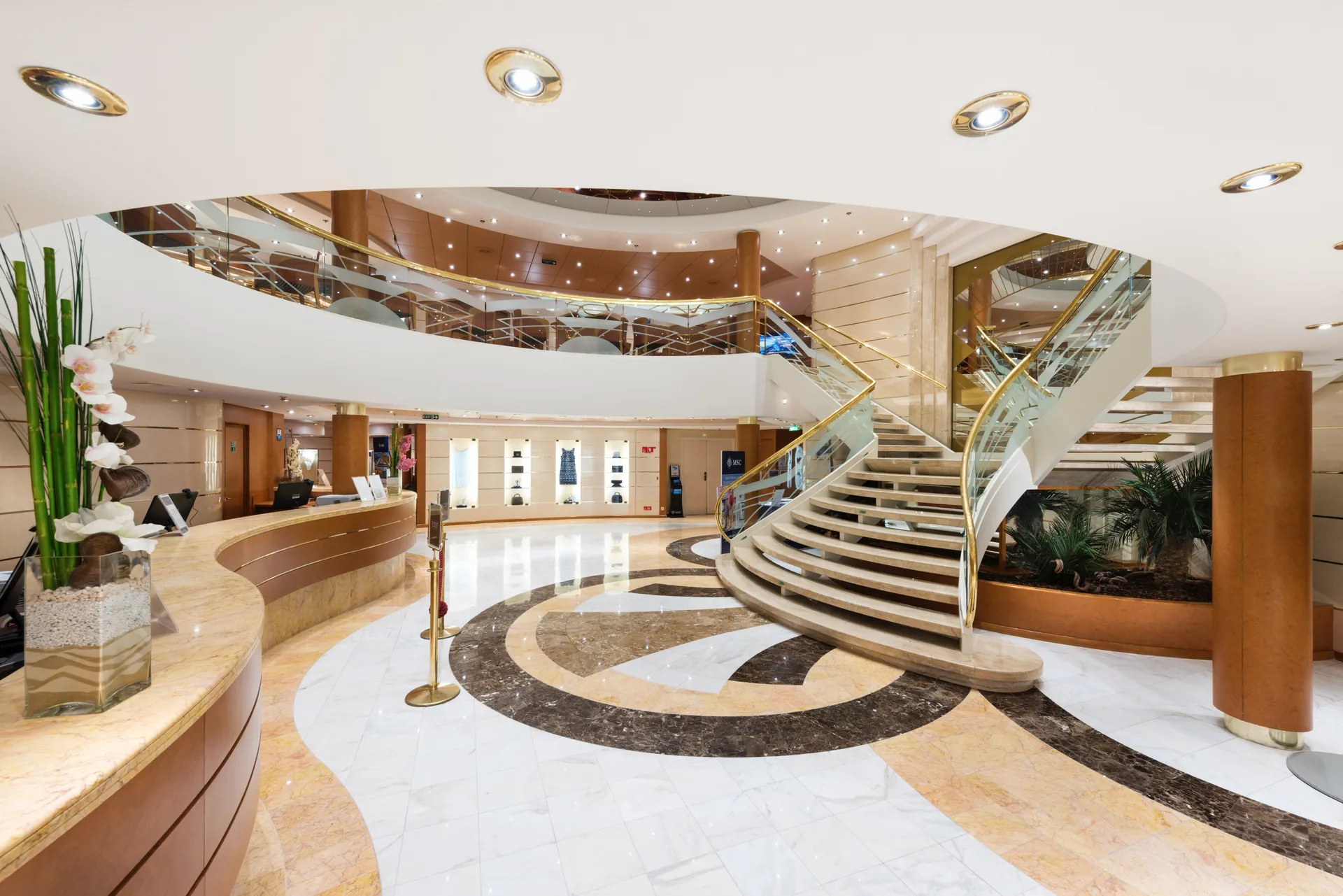 接待處 - 賓客服務 3