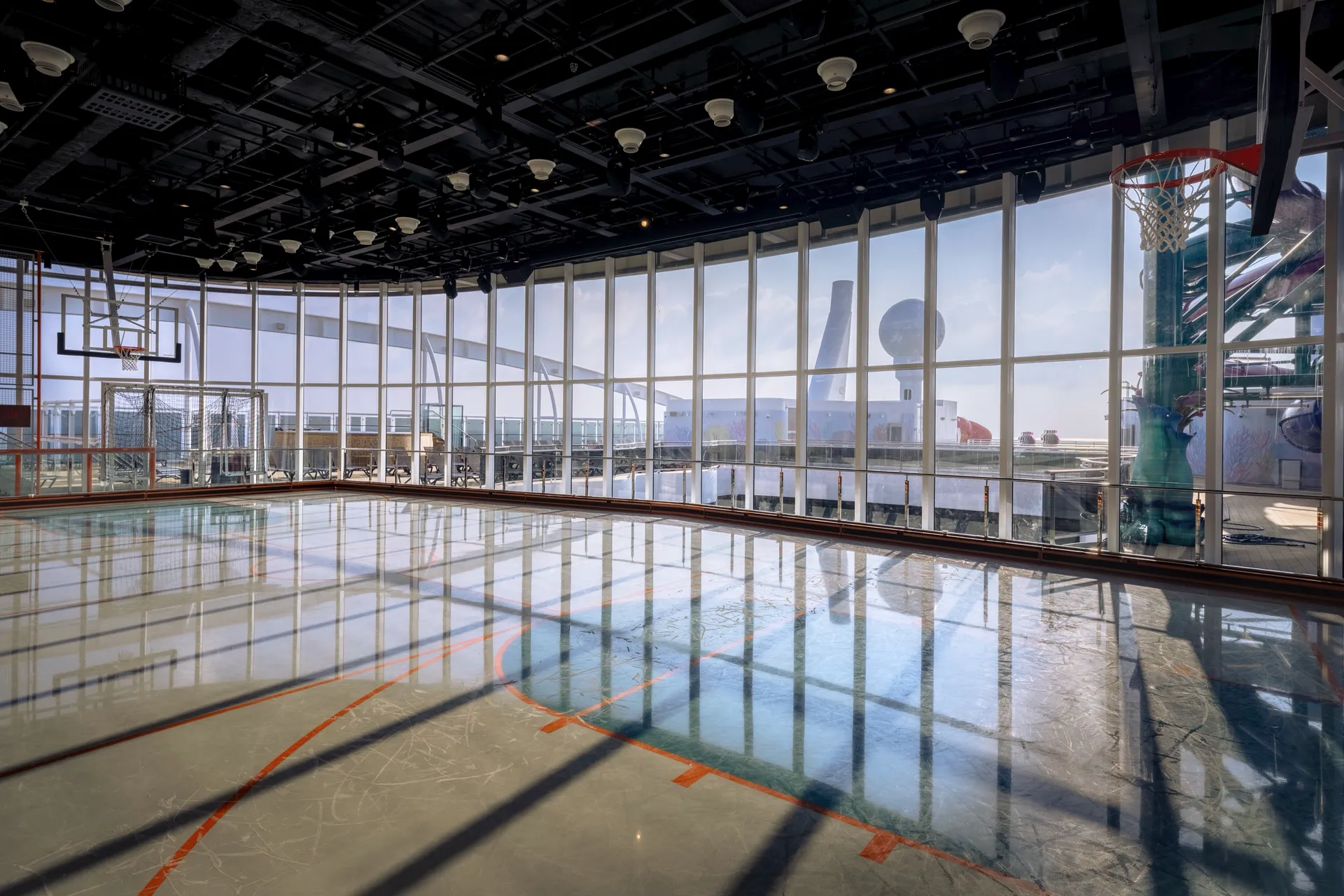 The Box Bar 盒子酒吧 3