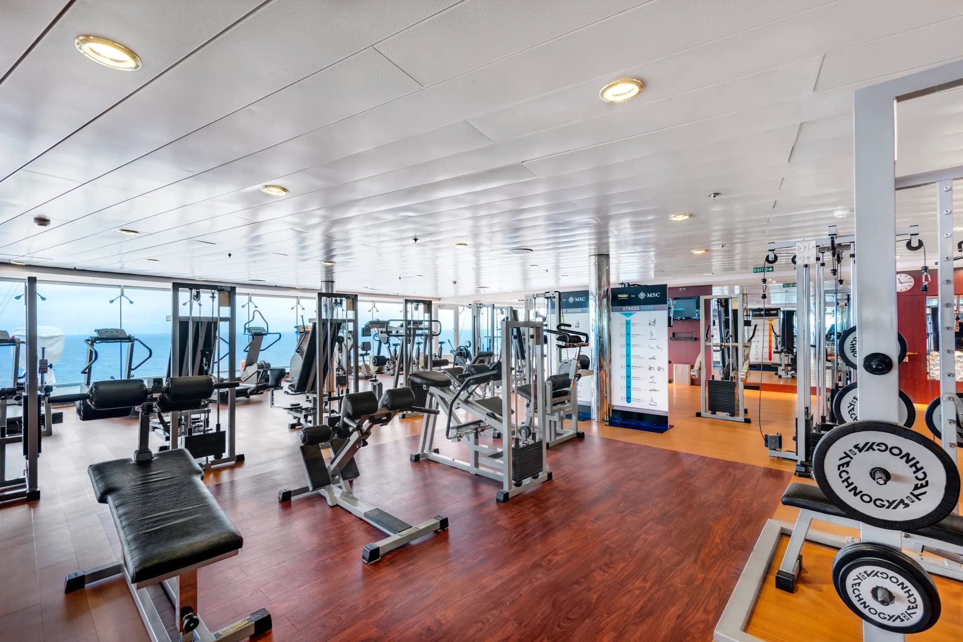 TechnoGym® 健身中心 4