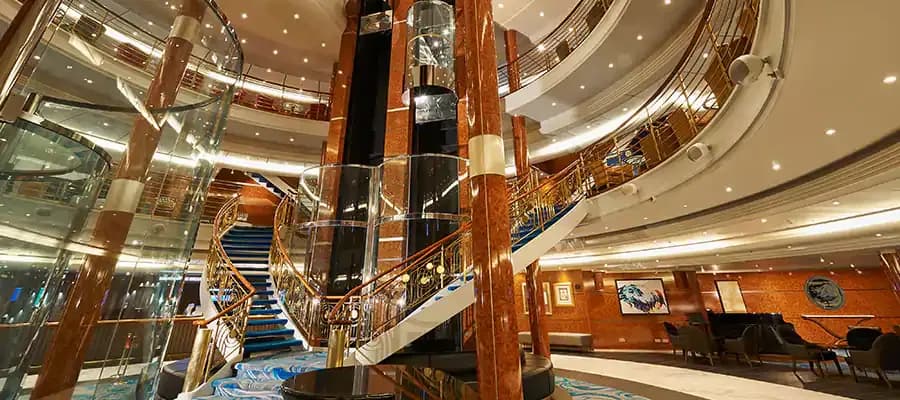 諾唯真天空號 5