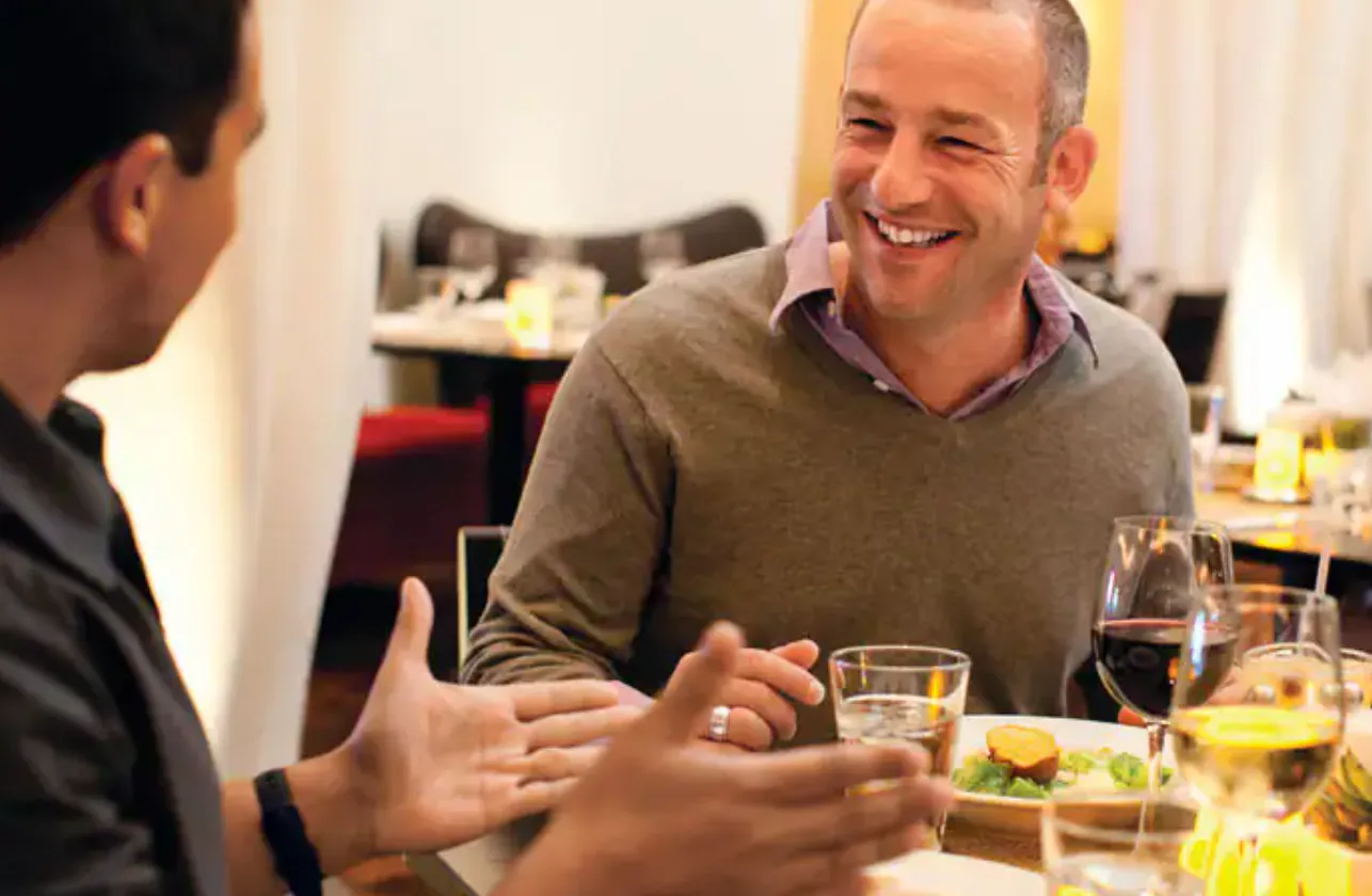 諾唯真翡翠號 11