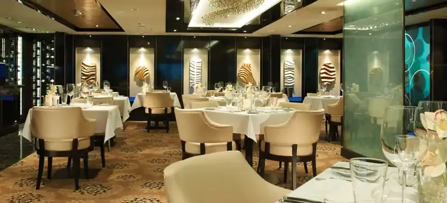 諾唯真暢意號 1