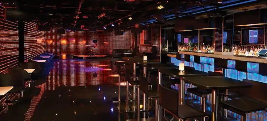 諾唯真暢意號 5