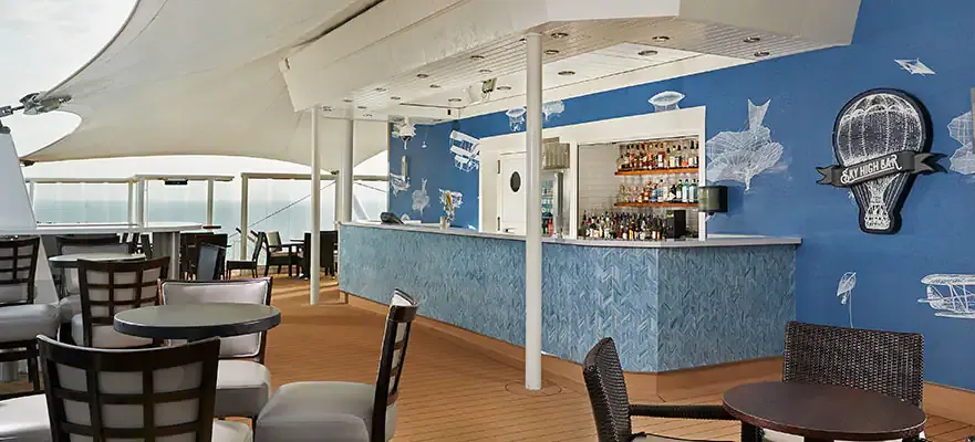 諾唯真之星號 12