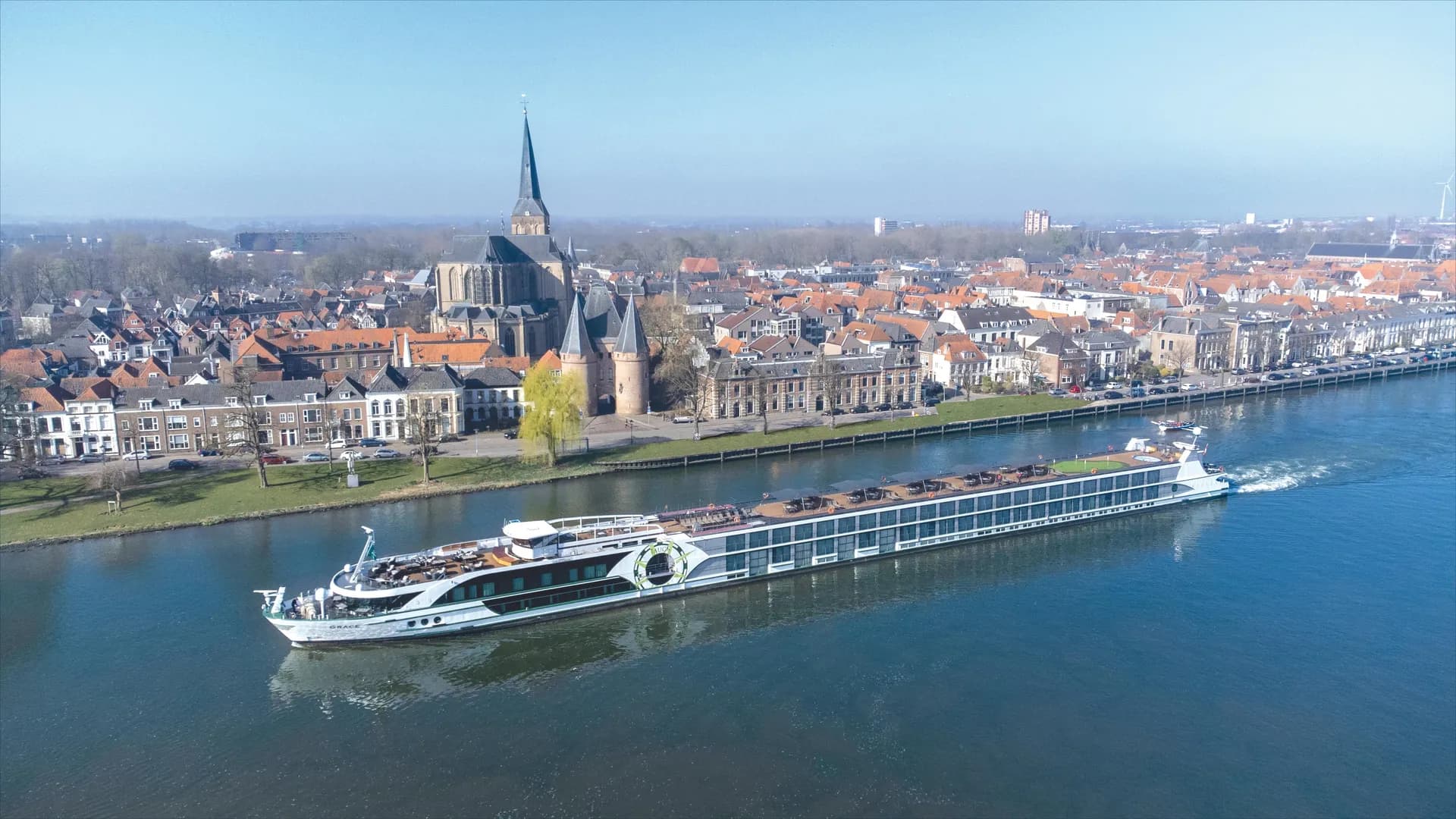 MS Grace — 塔克河輪