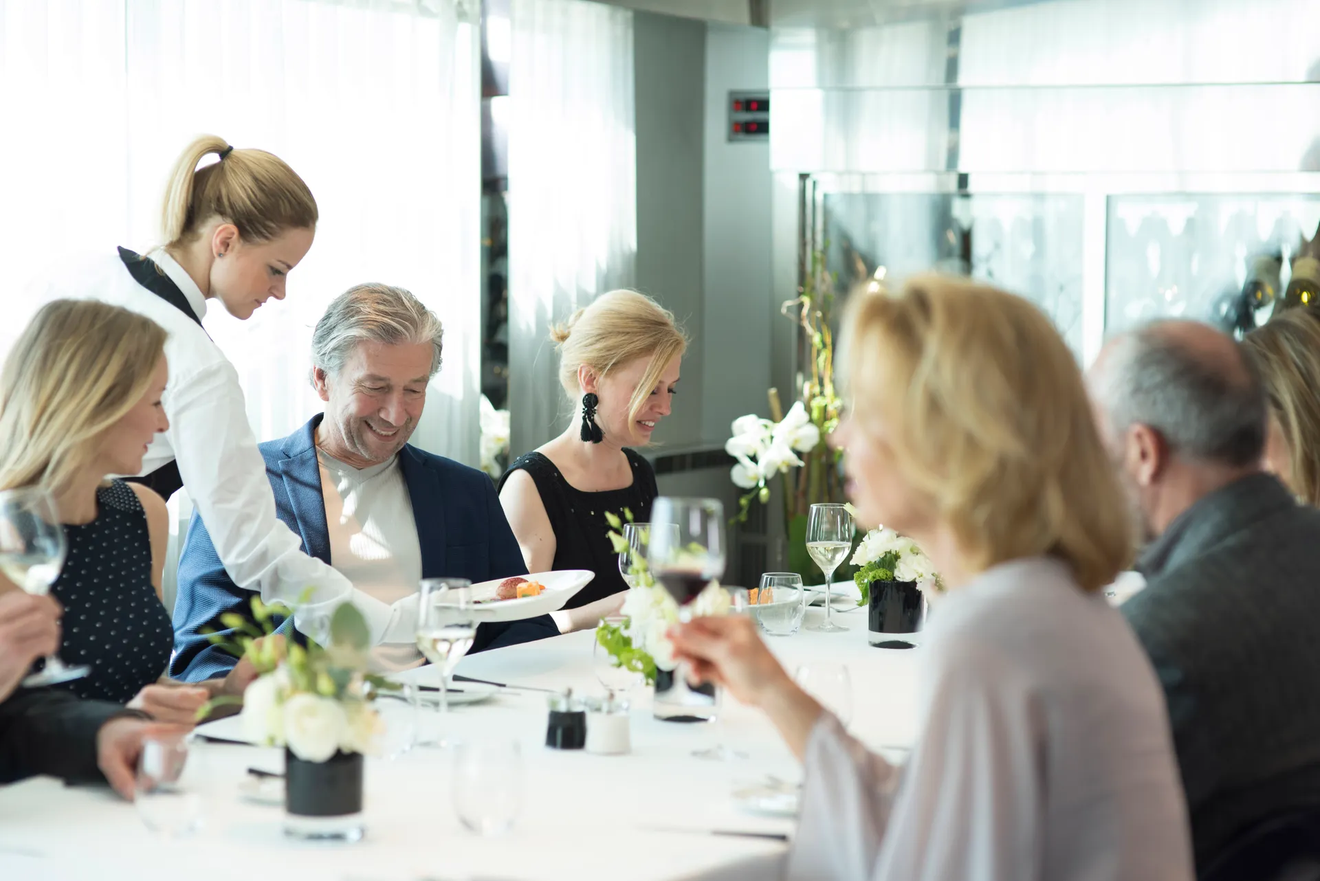 Table La Rive 河畔餐桌 2