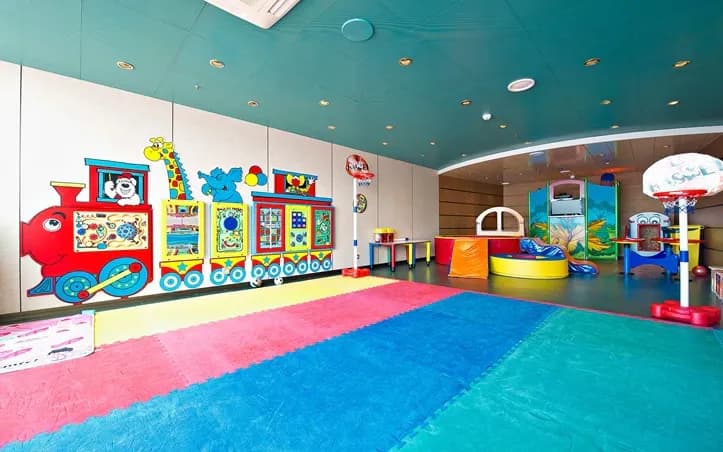 地中海管樂號 19