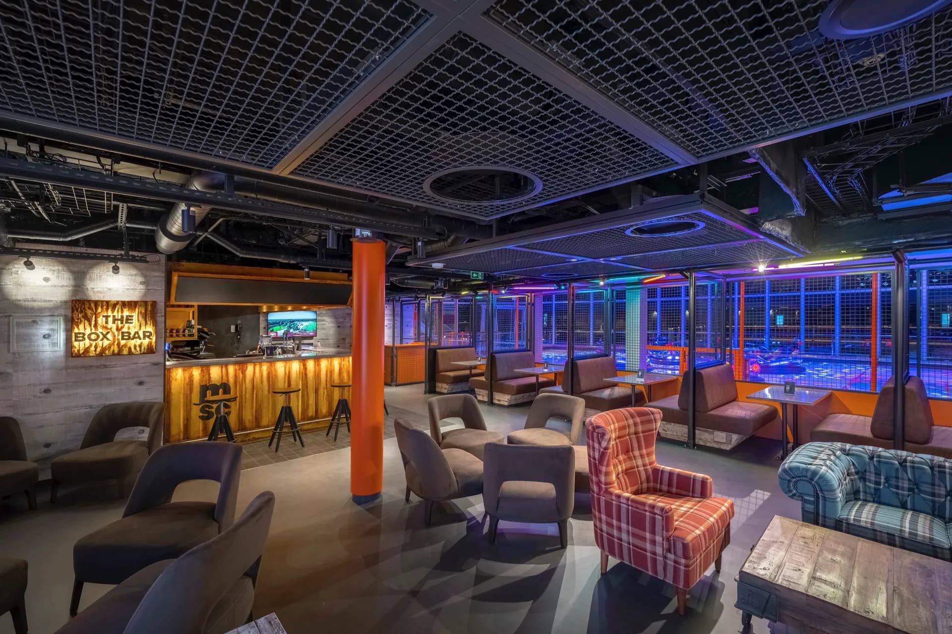 The Box Bar 盒子酒吧 6