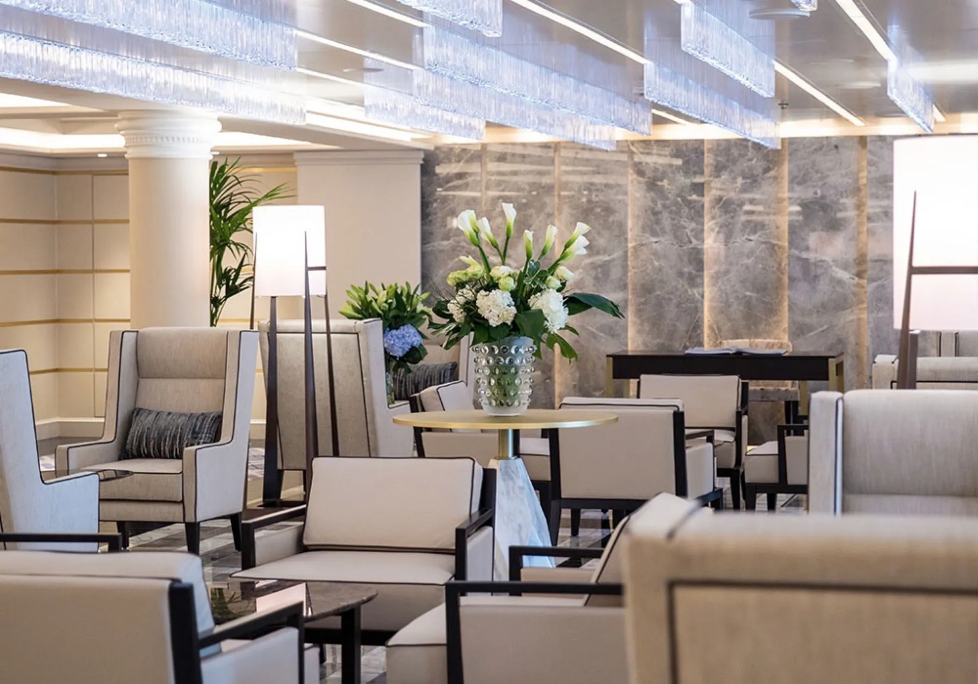 總經理、接待與禮賓服務 2