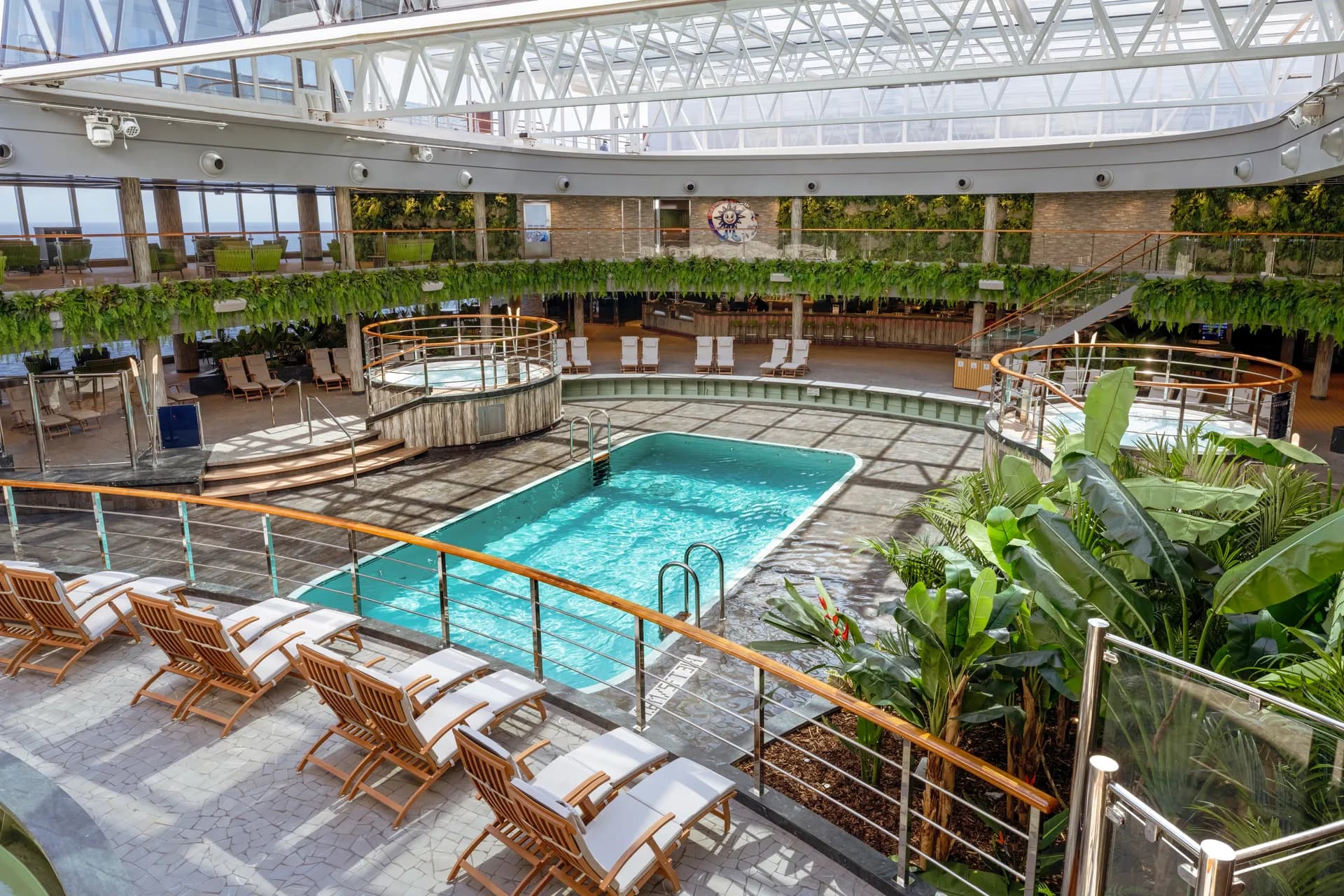 叢林泳池酒廊 3