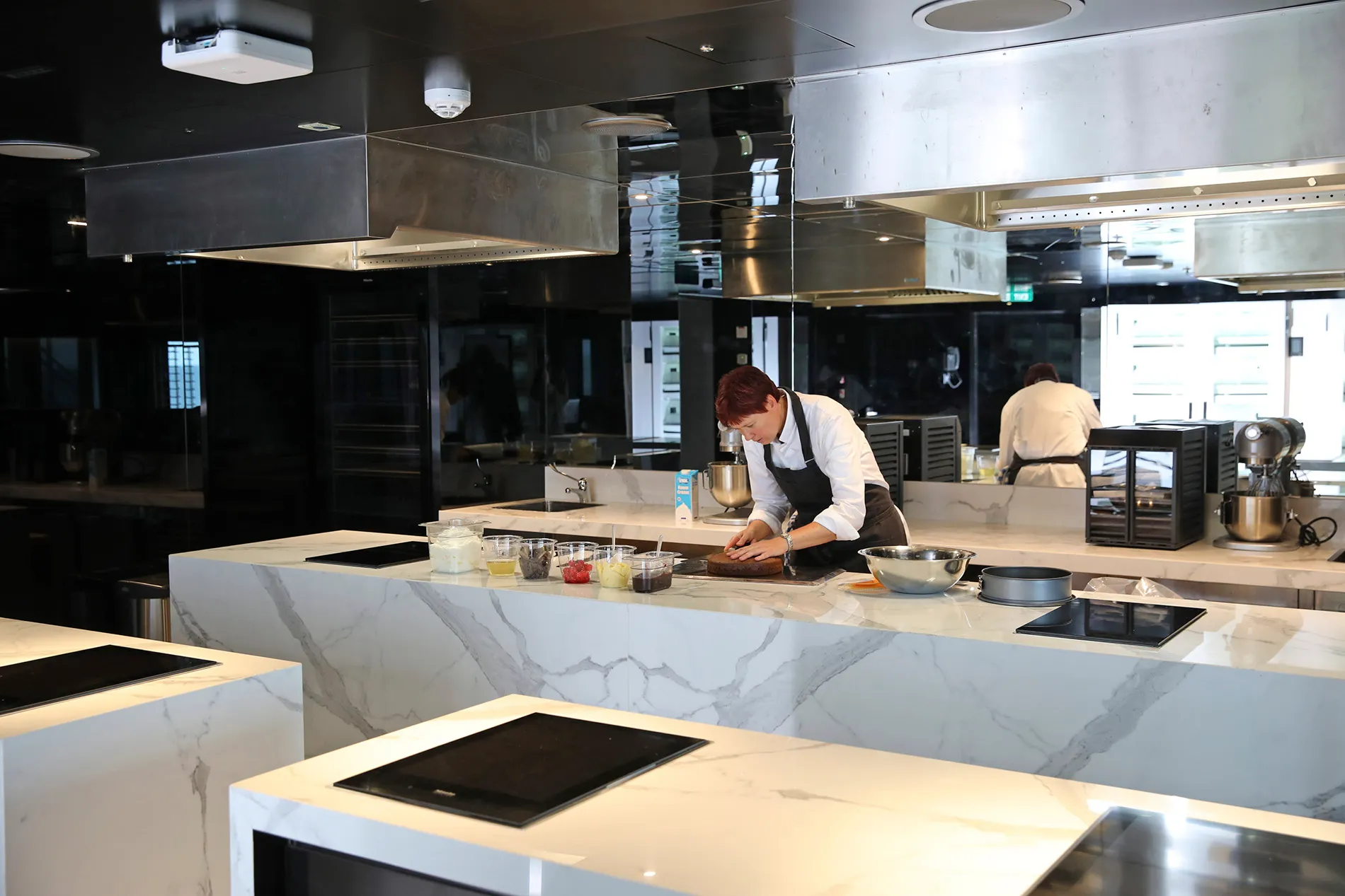 Сила (небо, зовні) - Ресторан 2