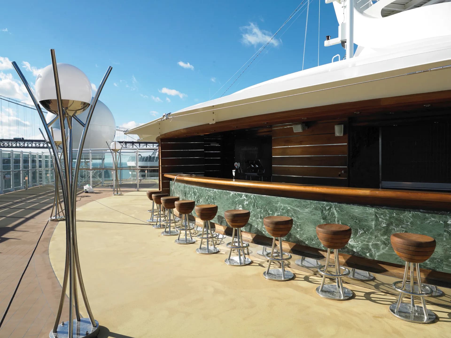 The Pool Bar 池畔酒吧 1