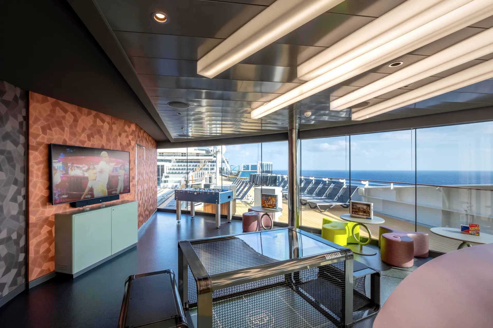 青少年俱樂部（15-17 歲） 1