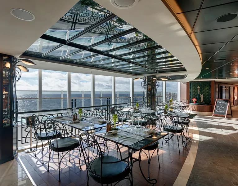 地中海海平線號 6