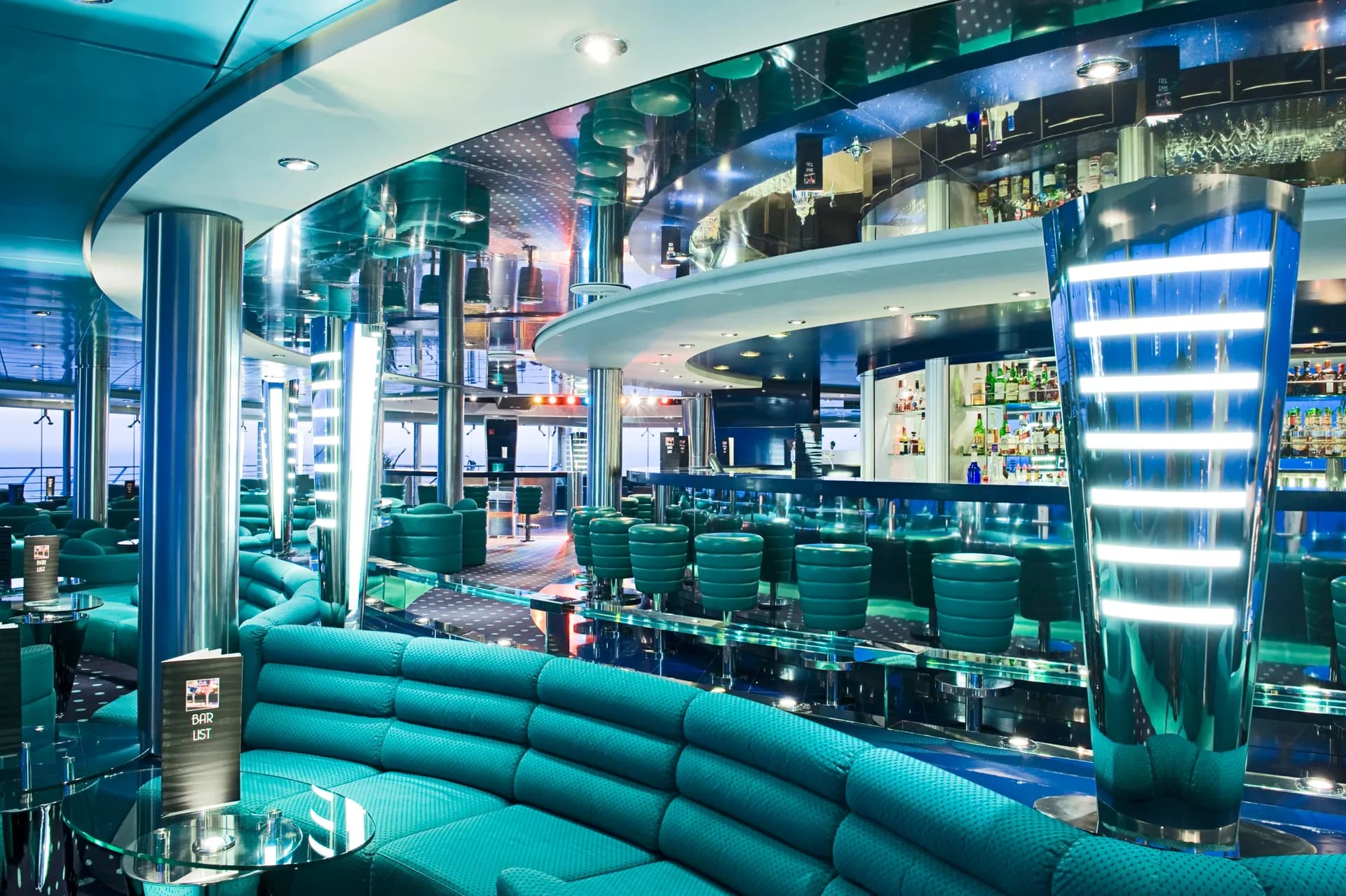 The Blue Club Disco 藍色俱樂部迪斯可 5