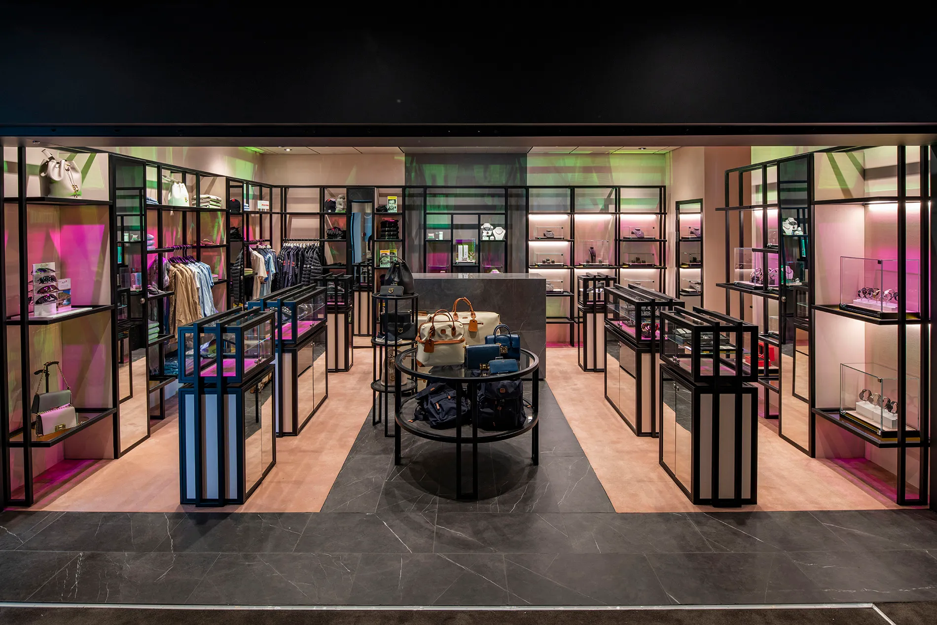 Набережна 4