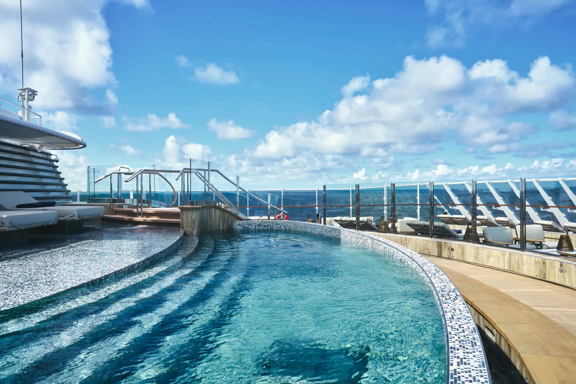 Helios Pool & Bar 海利奧斯泳池酒吧 5