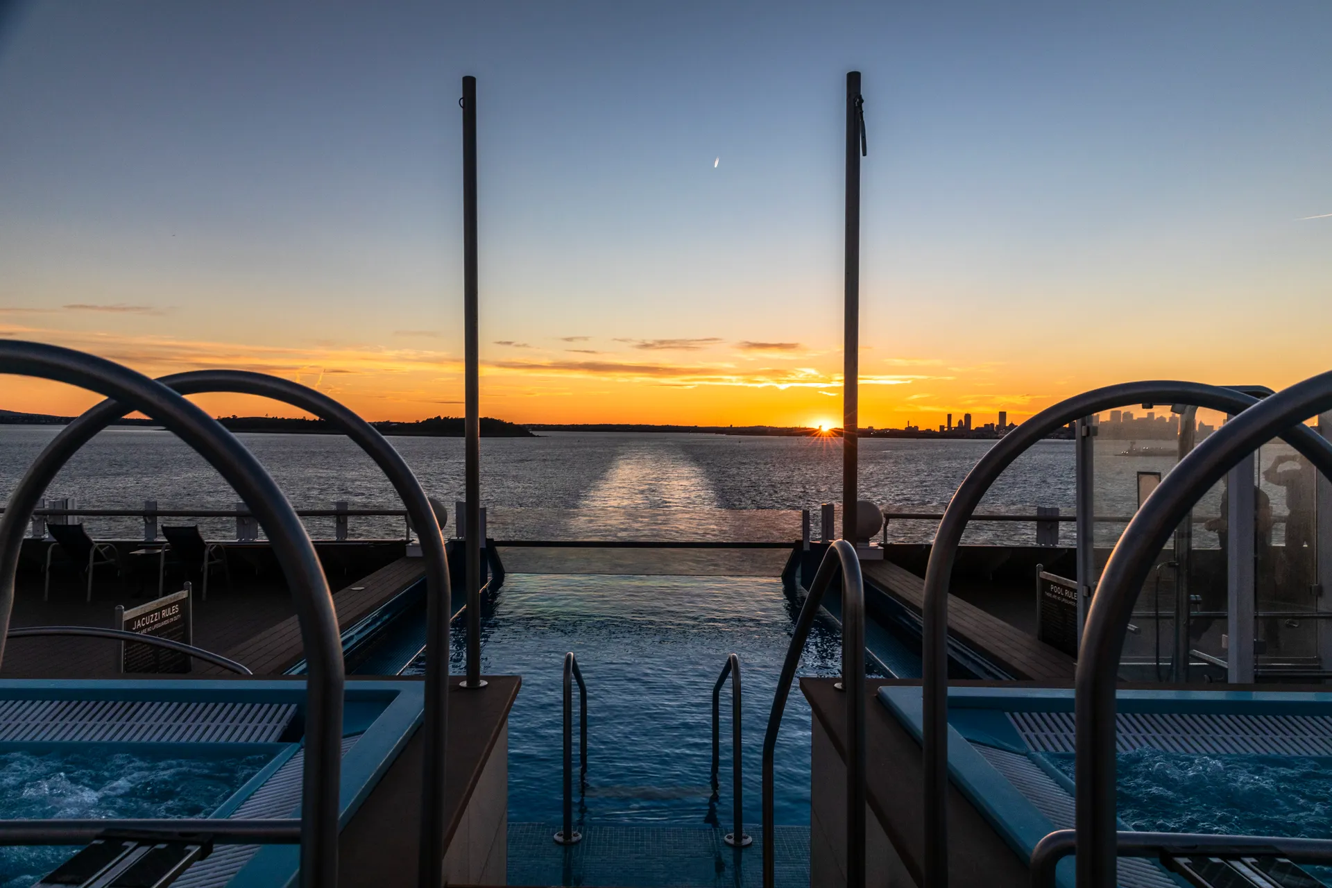 按摩浴池與泳池 6