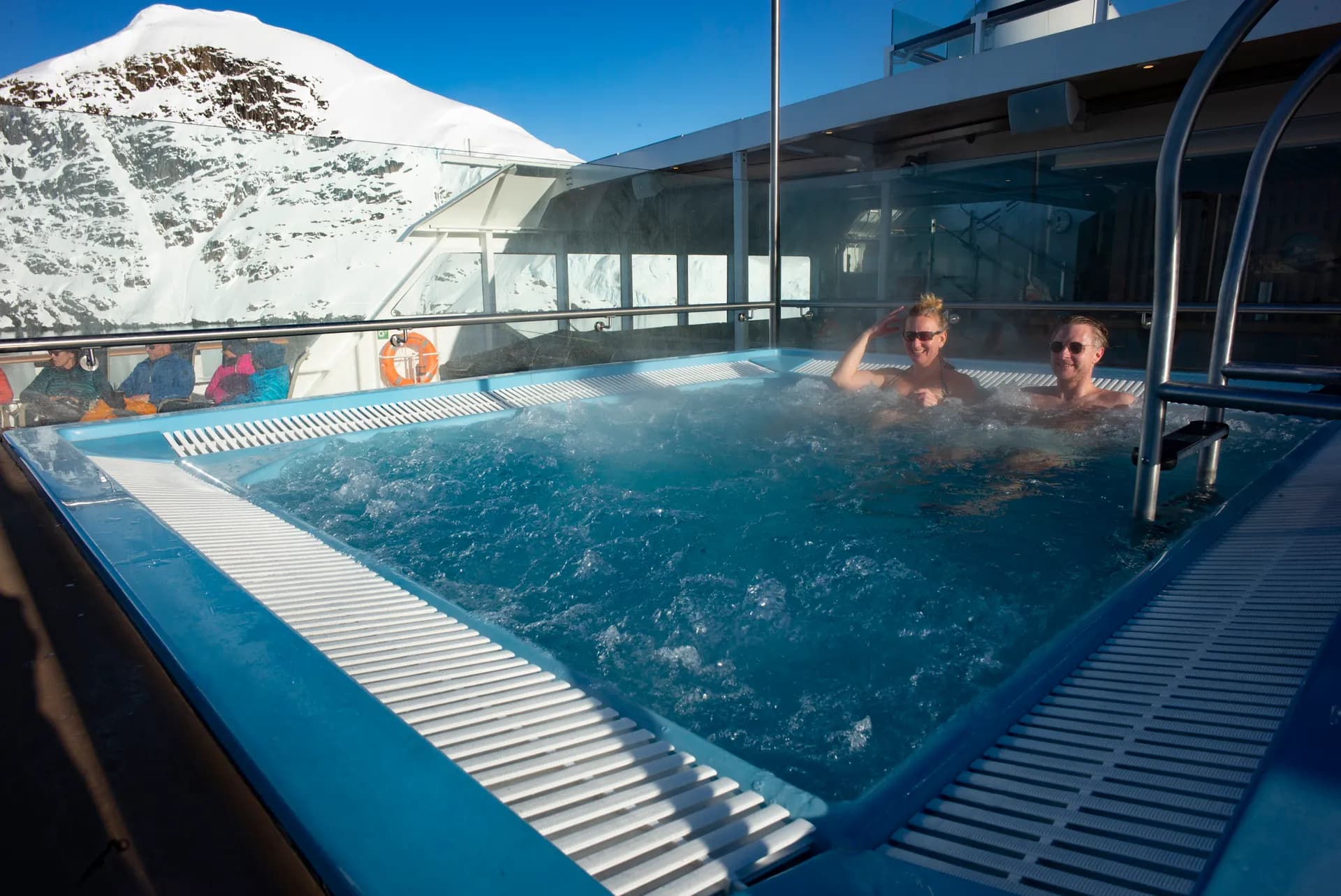 按摩浴池與泳池 8