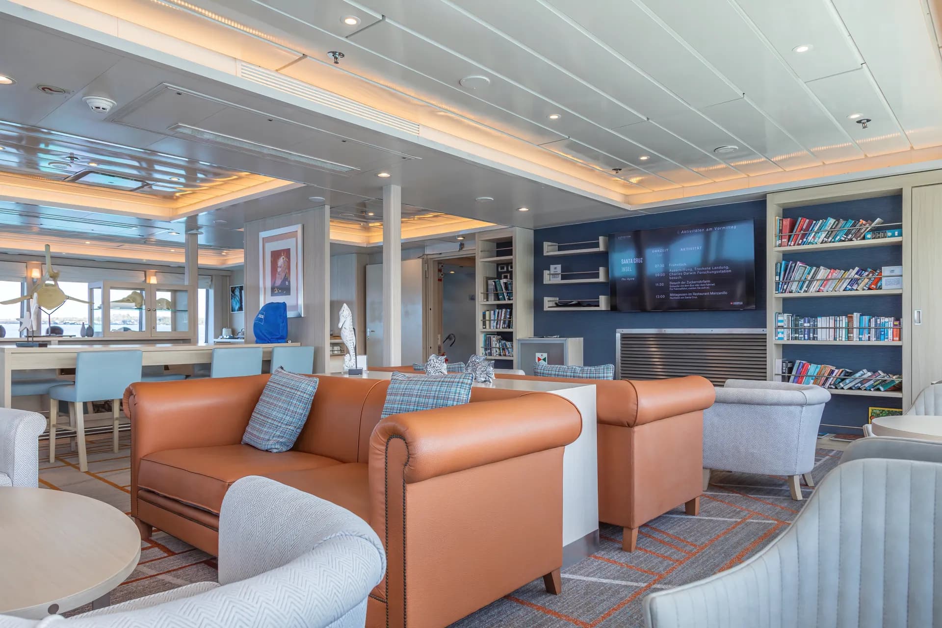 探險酒廊酒吧(附科學角與圖書室) 1