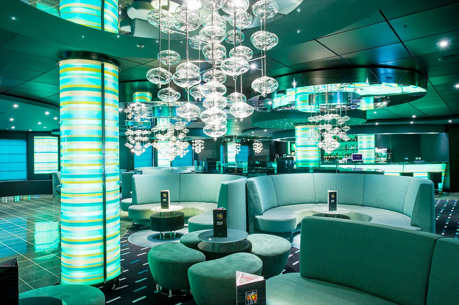 綠色薩克斯爵士酒吧 2