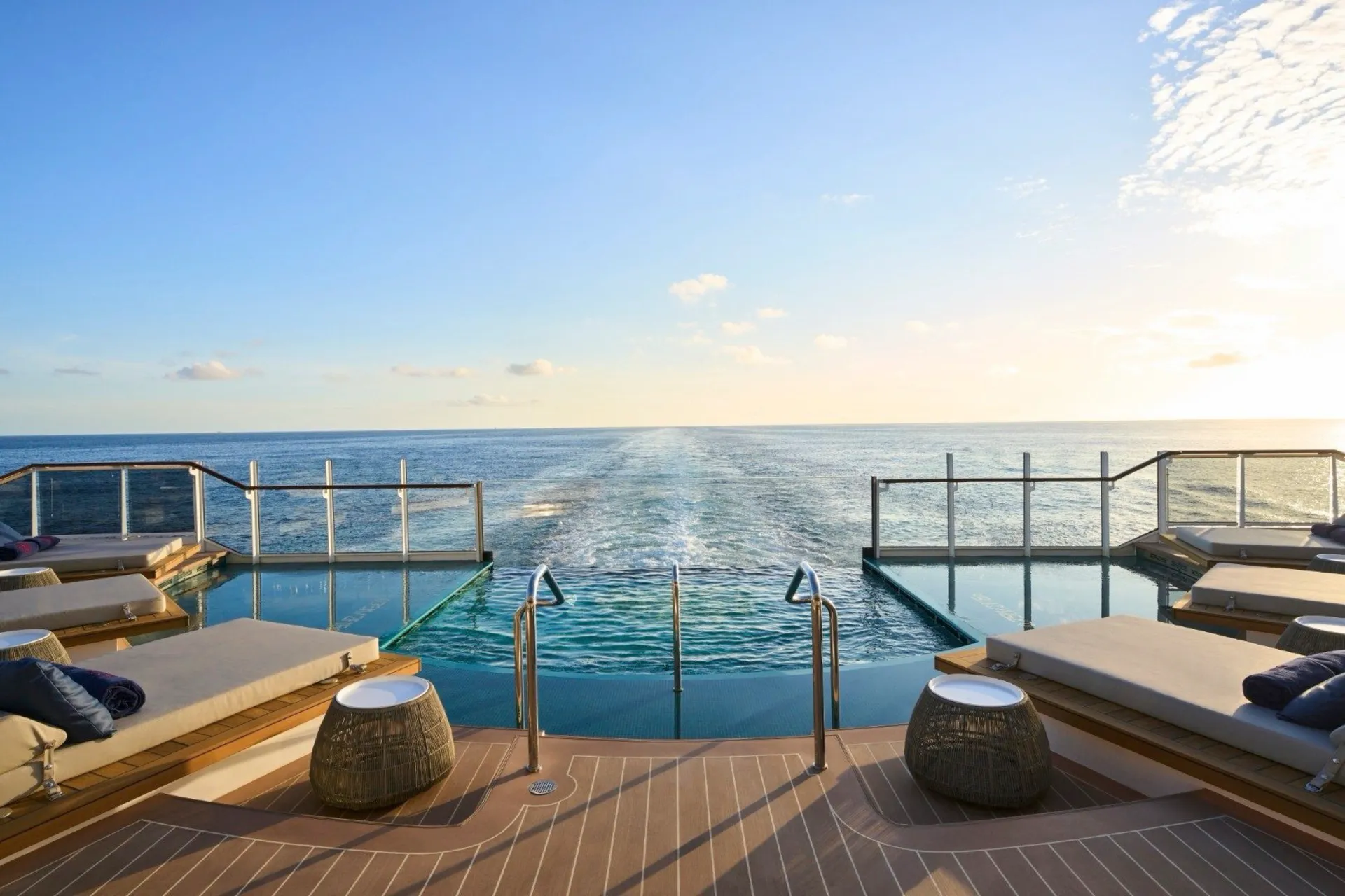 Astern Pool & Bar 船尾泳池酒吧 7