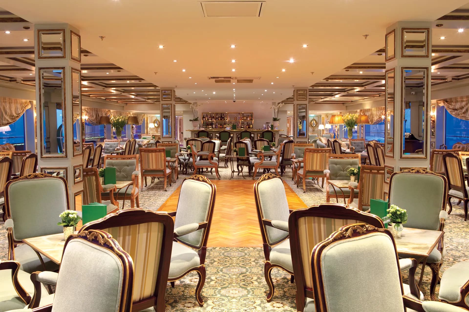 大特里亞農沙龍 2