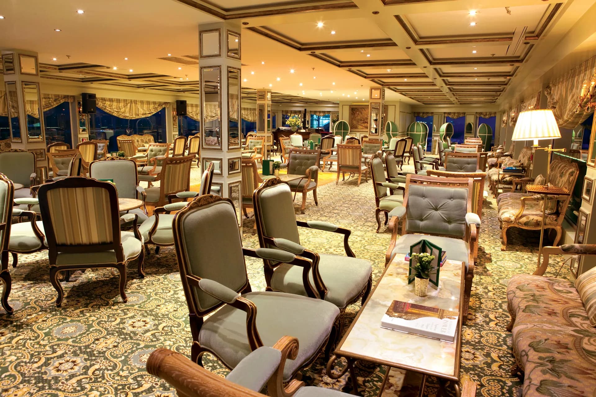 大特里亞農沙龍 3