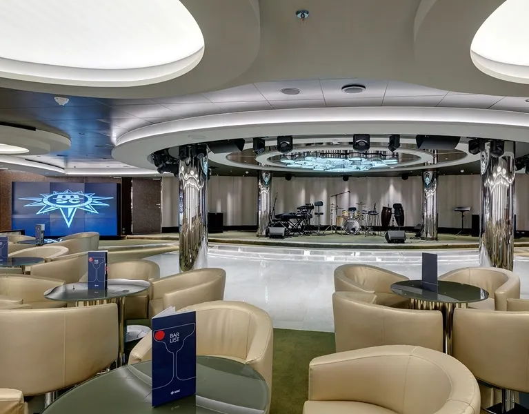 地中海海際線號 10