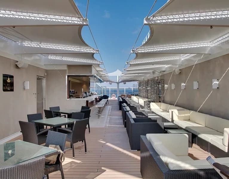 地中海海際線號 8