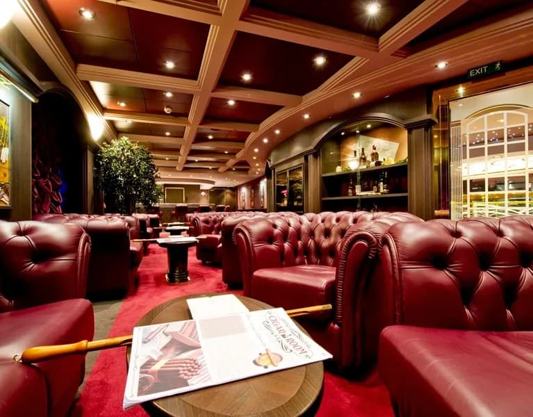 地中海華麗號 14