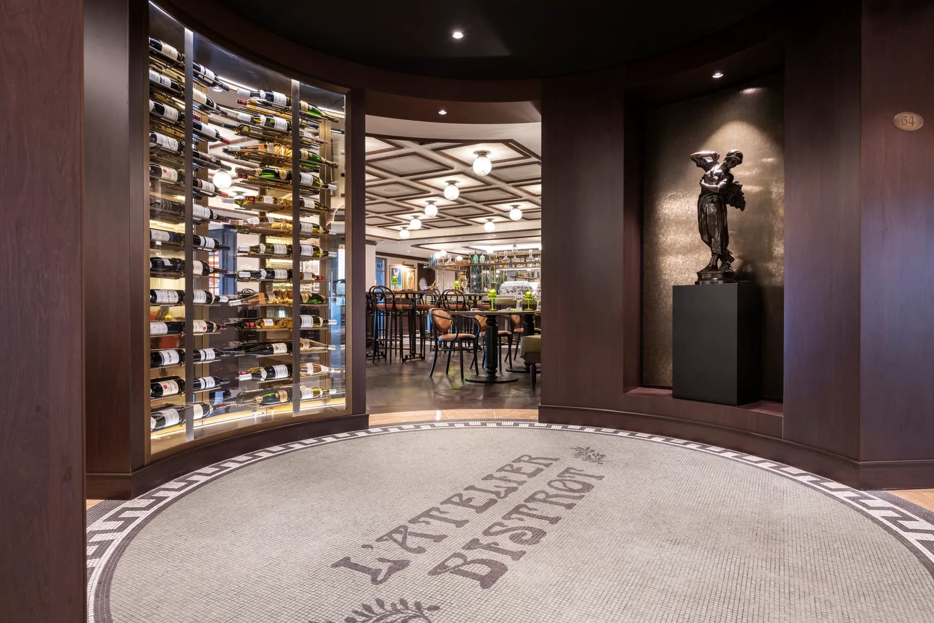 L'Atelier Bar & Art 藝術酒吧 10