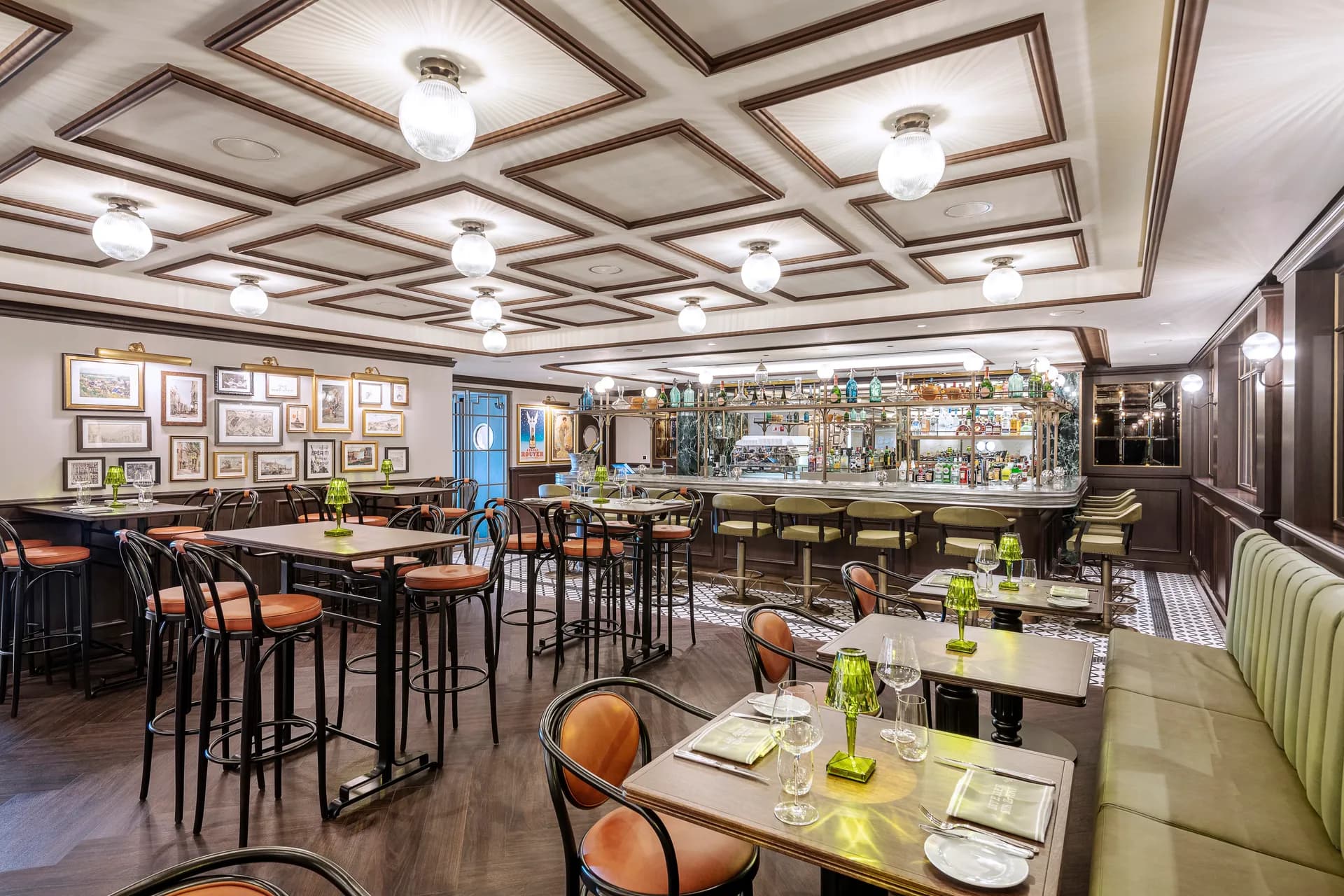 L'Atelier Bar & Art 藝術酒吧 15