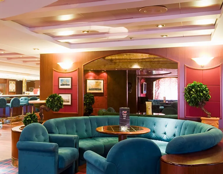 地中海抒情號 16