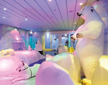 地中海幻想曲號 8