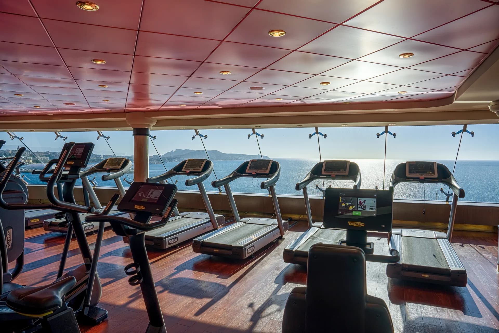 TechnoGym® 健身中心 3