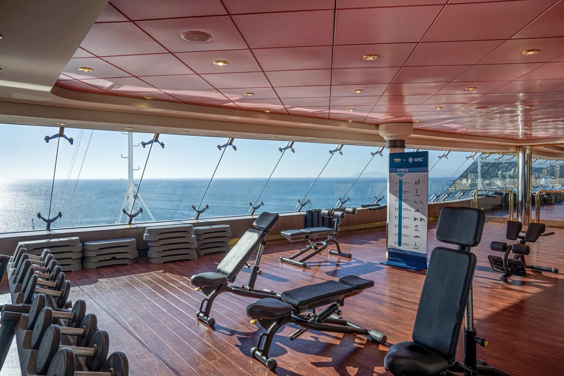 TechnoGym® 健身中心 2