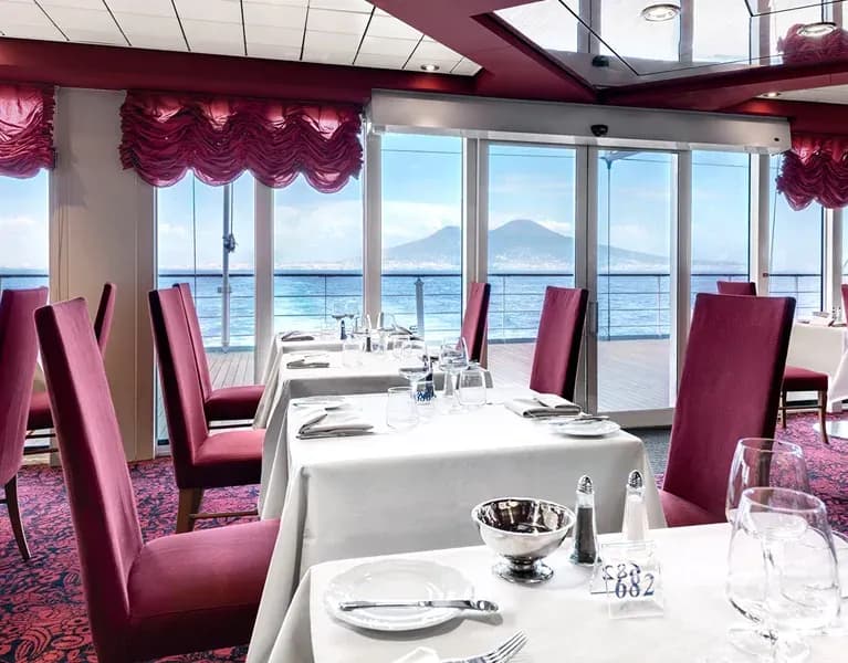 地中海序曲號 3