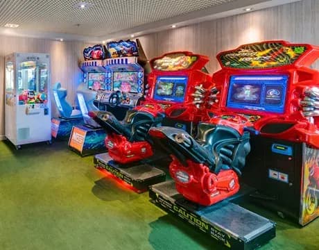 地中海序曲號 6