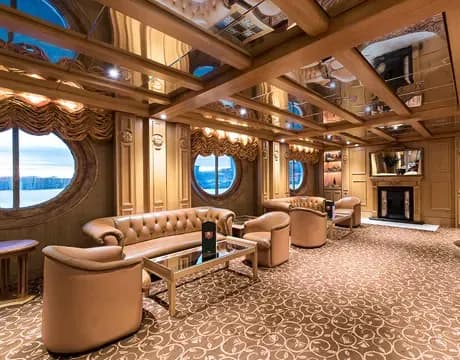 地中海序曲號 8