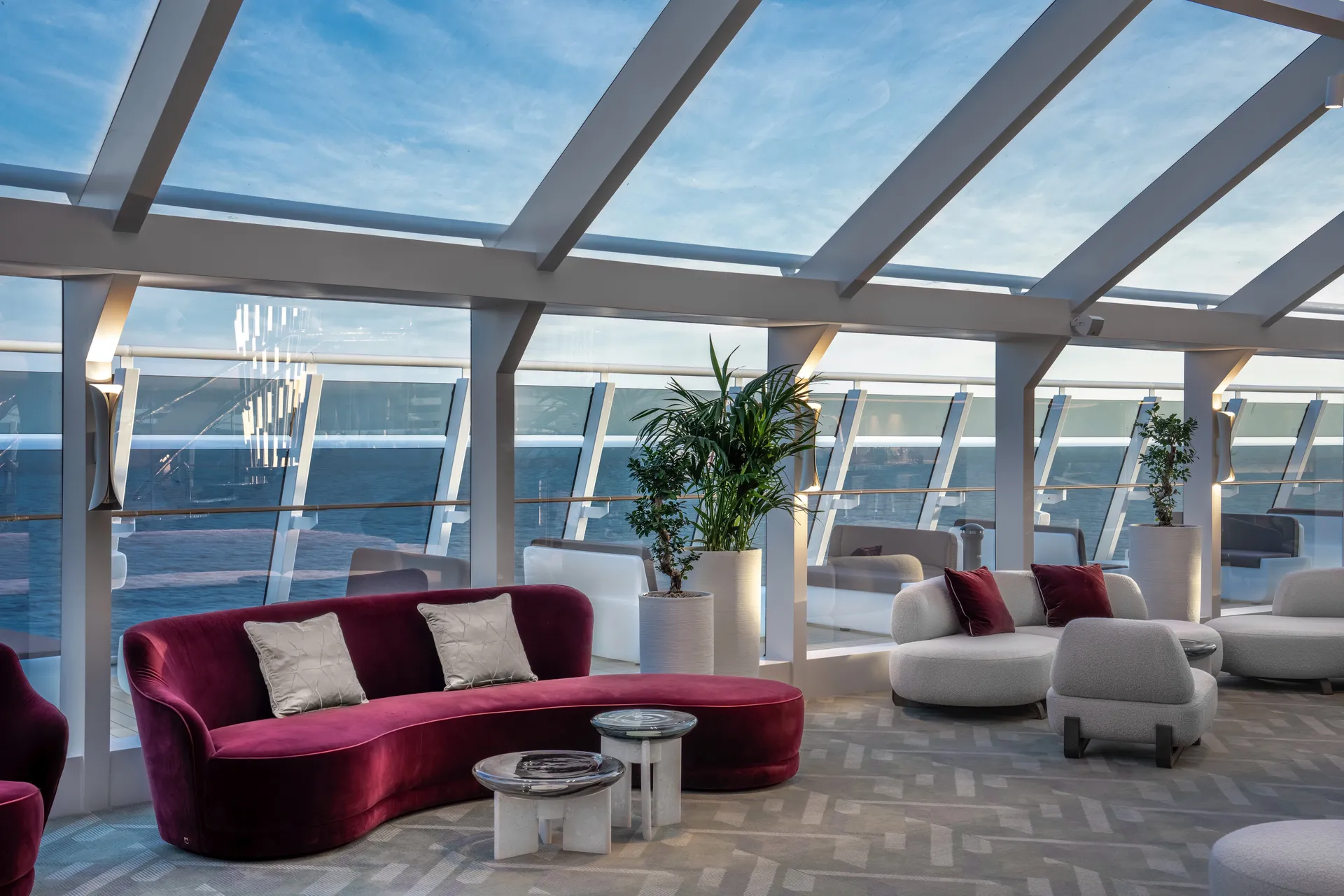 MSC Yacht Club 航行酒廊 6