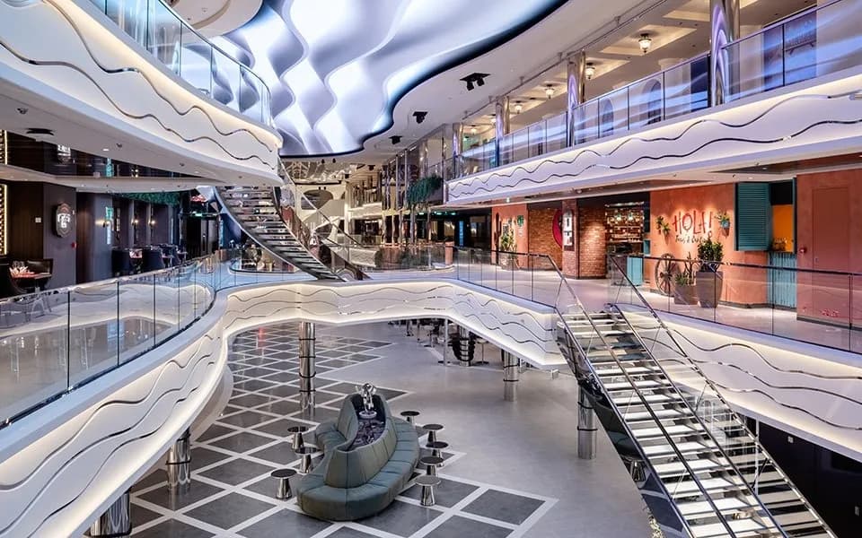 地中海世界亞洲號 1