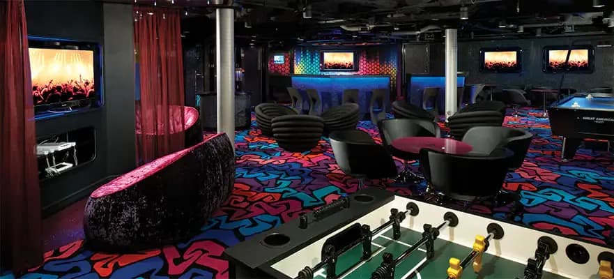 諾唯真逍遙號 16