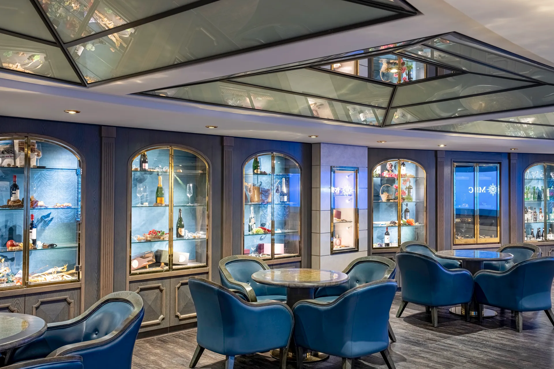 Il Grappolo d'Oro 酒廊葡萄酒吧 1