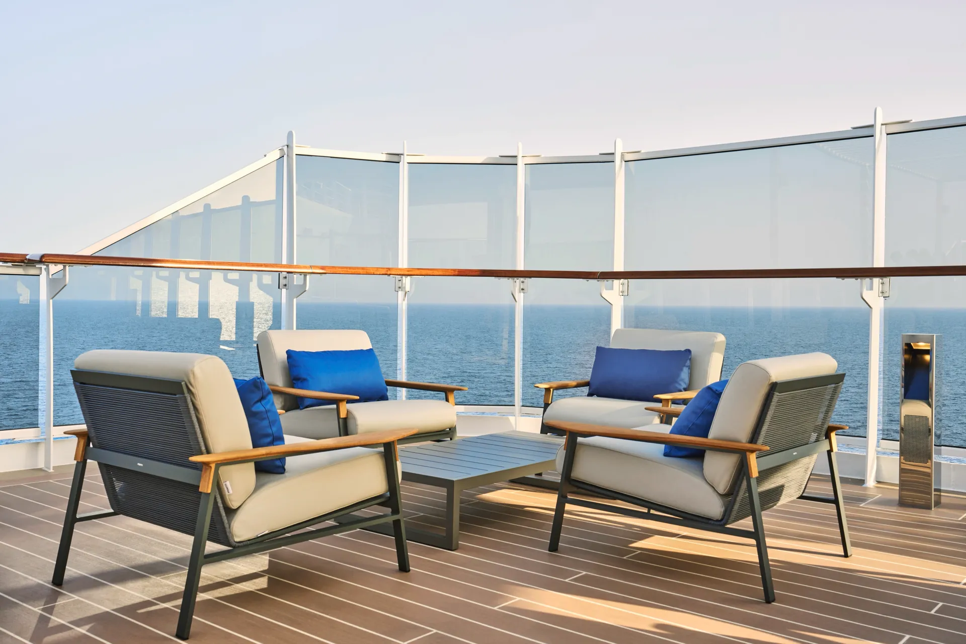 Sky Bar On 14 14樓天空酒吧 4