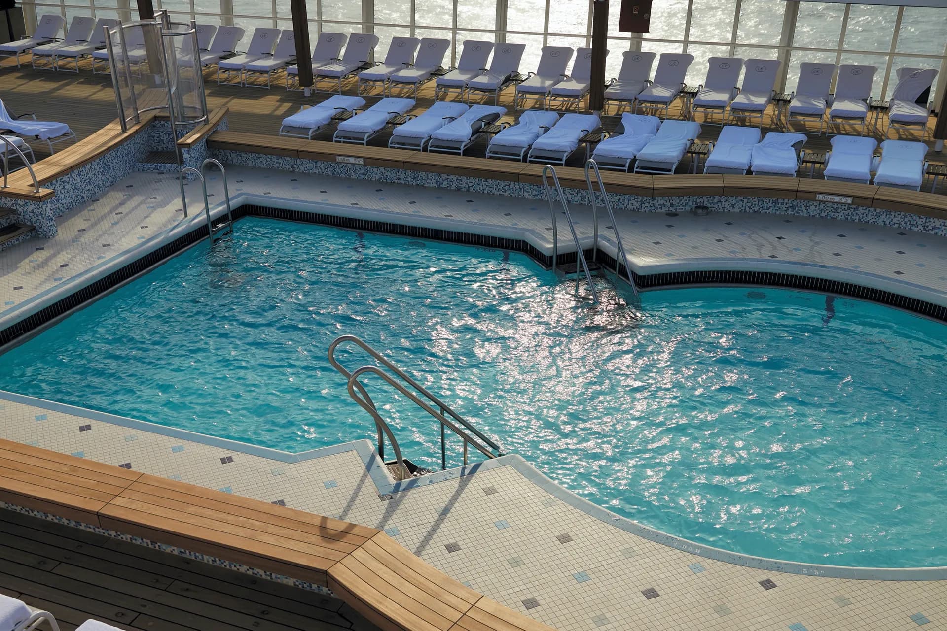 泳池甲板 5